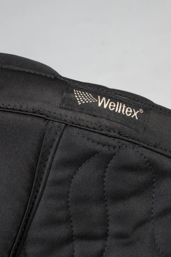 backontrack Back on Track Deep Nights Jumping Saddle Pad* Ponni Sjabrak | Allround- Og Sprangsjabraker