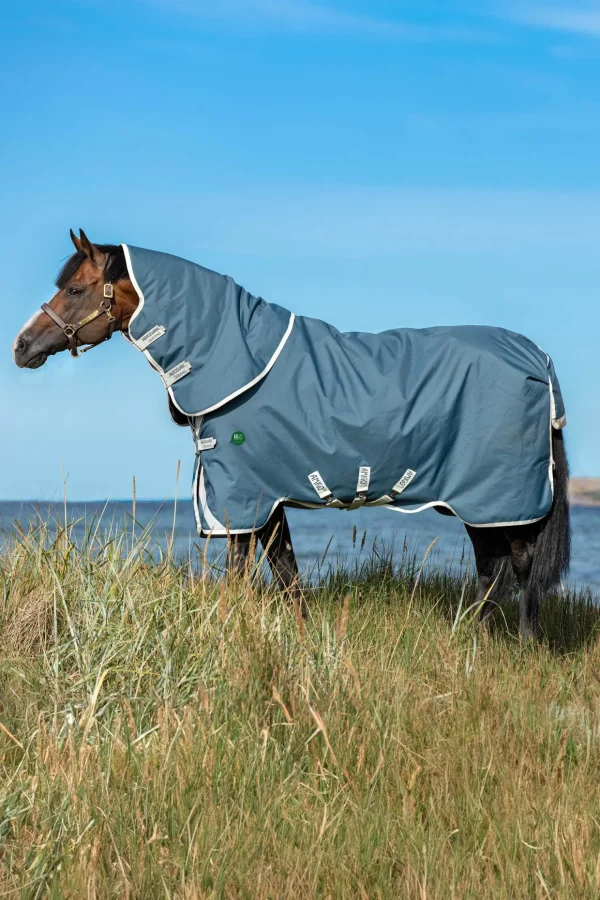 horseware Amigo AmEco 12 Plus utedekken med avtakbar nakkedel, 0g* Regndekken