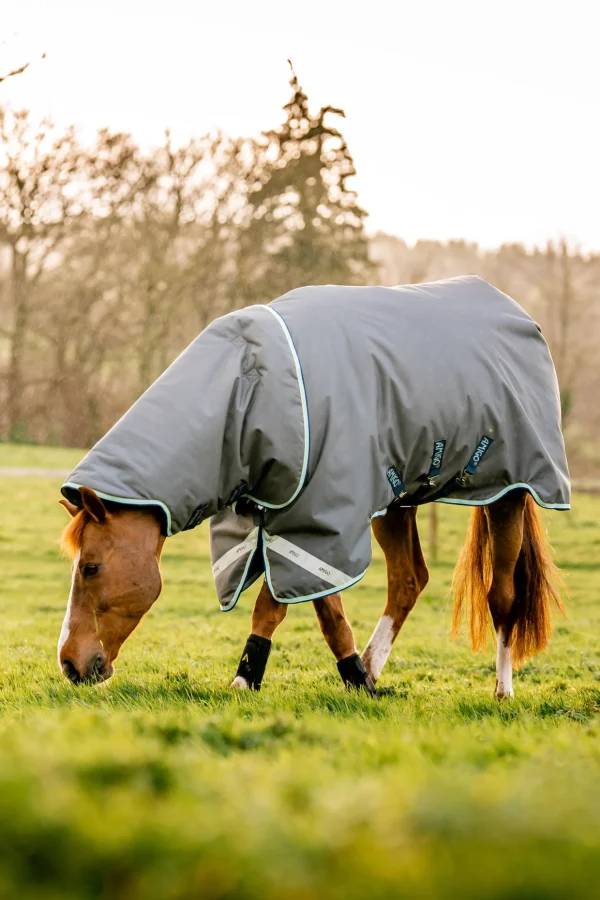 horseware Amigo Bravo 12 Plus utedekken med avtakbar hals, 400g* Overgangsdekken & Vinterdekken