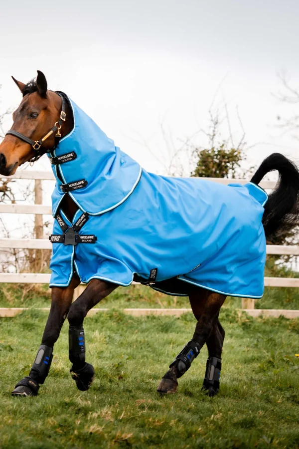 horseware Amigo Hero 900 Plus utedekken med avtakbar hals, 200 gram* Overgangsdekken & Vinterdekken