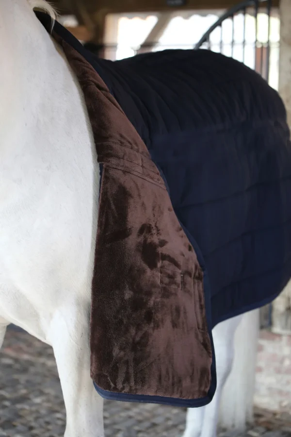 kentucky Horsewear Skin Friendly underdekken, marineblå, 150 gram* Stalldekken