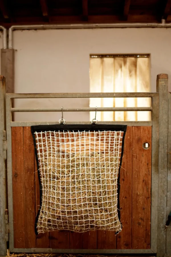 kerbl høynett med fylleredskap, 83 x 83 cm (3x3 cm)* Høynett Og Høyposer